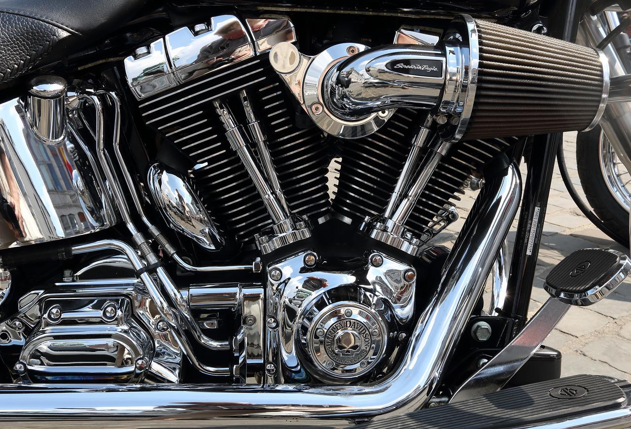 Close up of a Harley Davidson chrome engine
