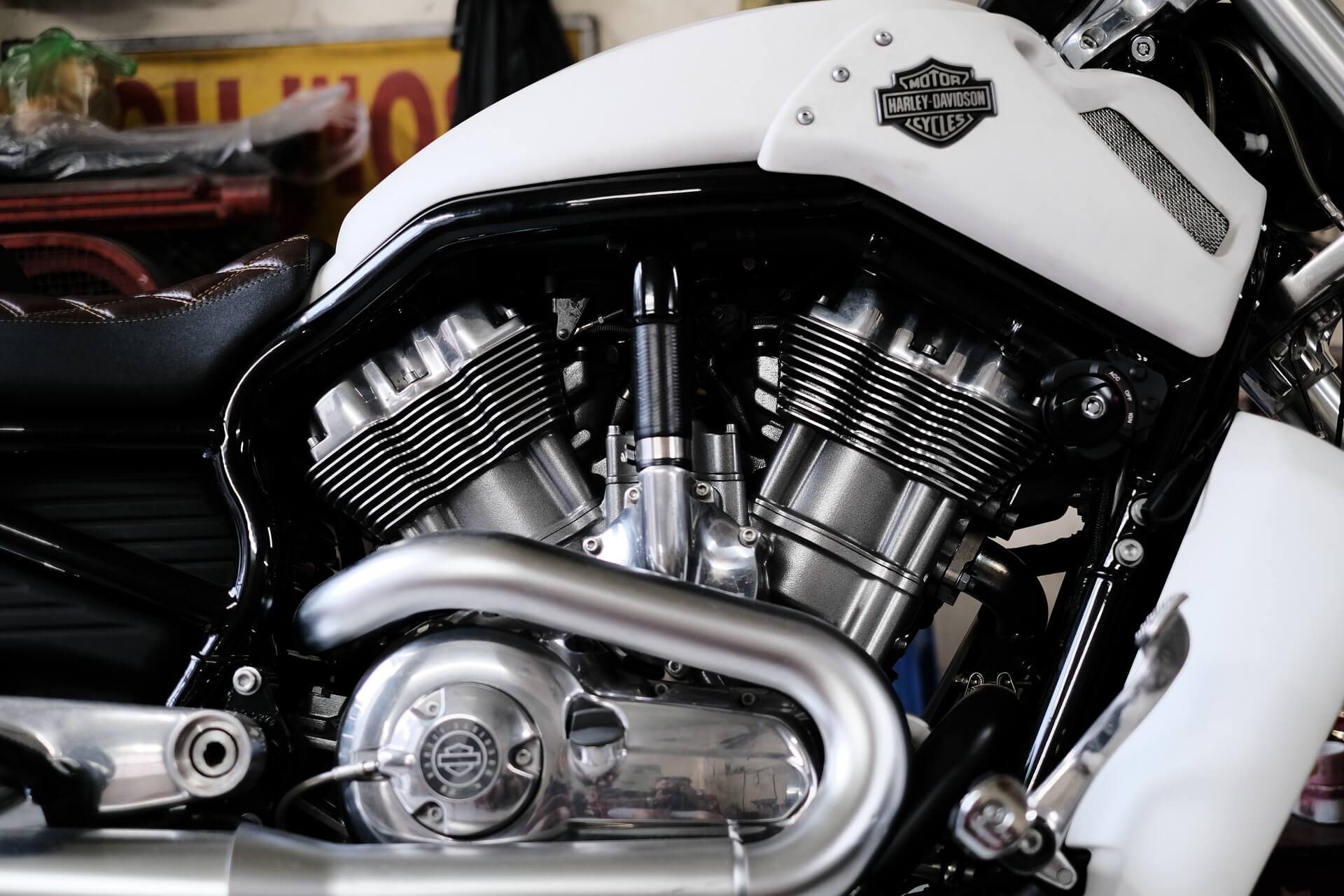 Harley engine with cover on